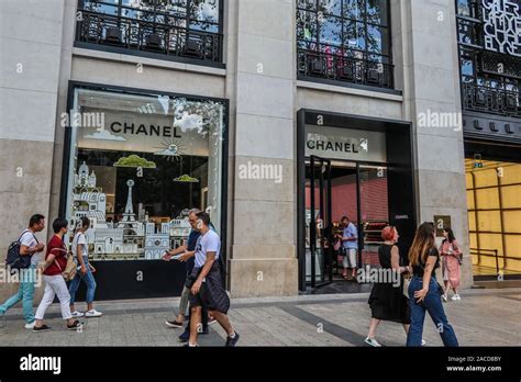 chanel store paris champs-élysées|Chanel Paris.